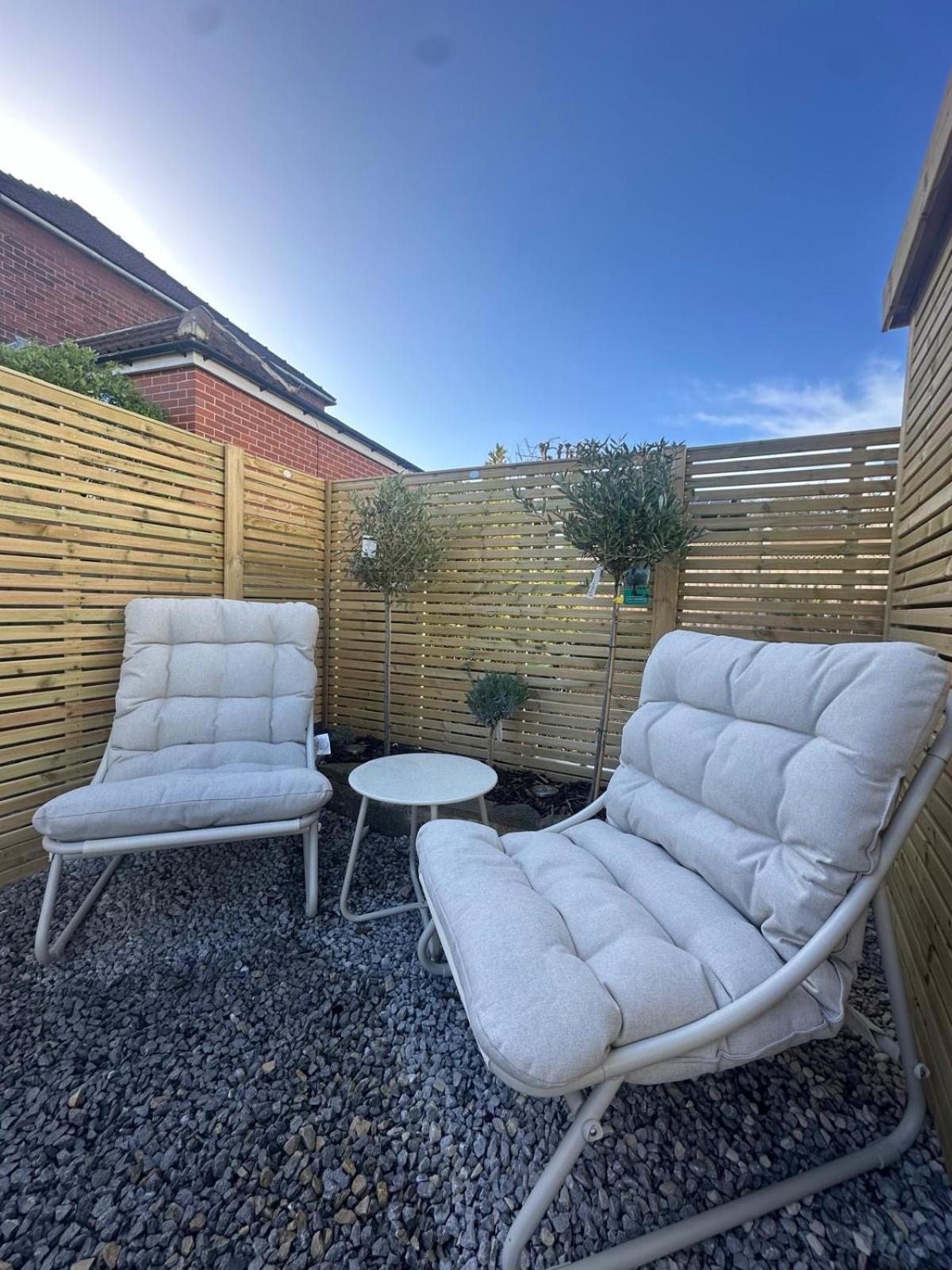 Spa Garden Cottage - Upper Hopton Mirfield Exterior photo